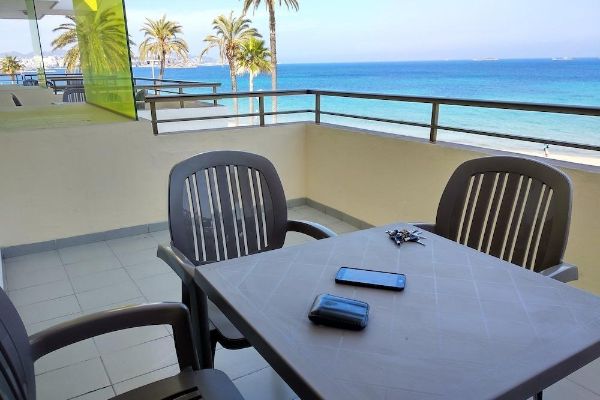 Hotel Ibiza JET Apartamentos - Adults Only (Islas Baleares)